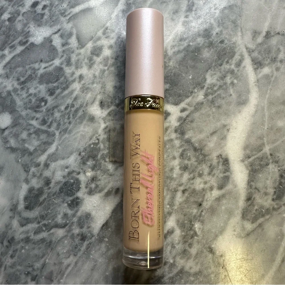 Too Faced‎ Born This Way Concealer Graham Cracker